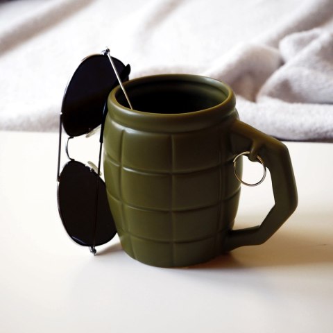 Zestaw Prezentowy dla Miłośnika militariów - termos pocisk, kubek granat Froster