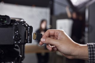 KINGSTON SDXC Canvas 256GB React Plus UHS-II 280R/150W U3 V60 for Full HD/4K