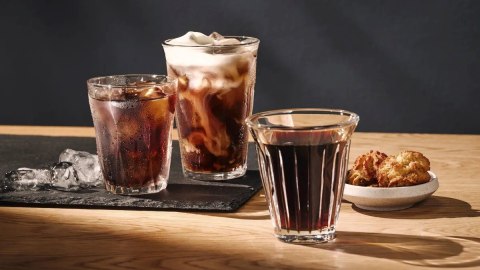 Ekspres ciśnieniowy Siemens TP713RO9 EQ700 (czarny; 19 barów)