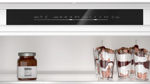 Lodówka do zabudowy BOSCH KBN96VFE0 70 cm szer.