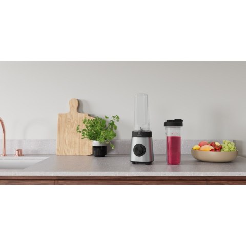 Blender kielichowy ELECTROLUX E4CB1-6ST
