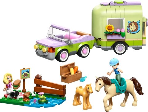 LEGO Friends 42695 Przyczepa do przewozu źrebaków