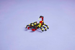 LEGO CREATOR 3w1 31159 Dzikie zwierzęta: niezwykły pająk
