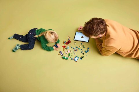 LEGO Disney Pixar 43264 Toy Story — Okolicznościowy pociąg i Pan Sterowany