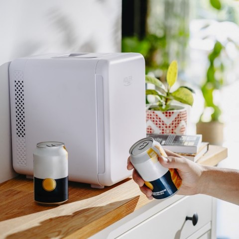 Mini lodówka ADLER AD 8084w biała