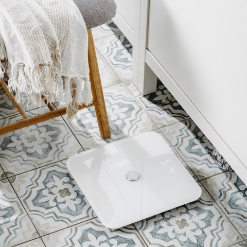 Waga łazienkowa ADLER AD 8187w biała