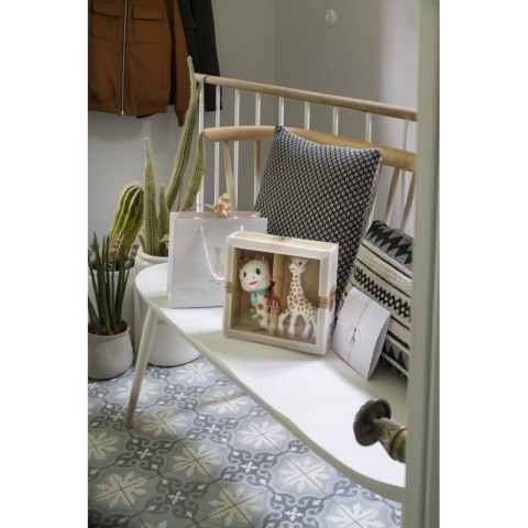 Zestaw prezent.Żyrafa Sophie la girafe z grzechotką 000012