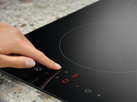 Płyta indukcyjna ELECTROLUX LIT30230C