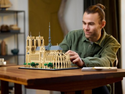 LEGO Architecture 21061 - Notre-Dame w Paryżu