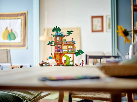 LEGO Friends 42652 - Spotkanie w domku na Drzewie Przyjaźni