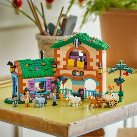 LEGO Friends 42654 - Ranczo kucyków i stajnia