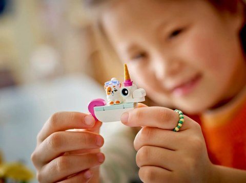 LEGO Friends 42658 - Impreza na basenie z jednorożcem i flamingiem