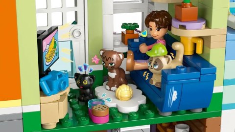 LEGO Friends 42670 - Mieszkania i sklepy w mieście Heartlake