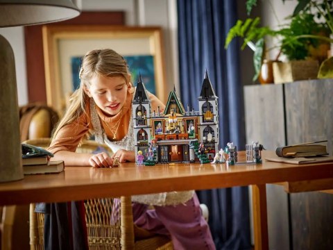 LEGO Harry Potter 76453 - Dwór Malfoyów