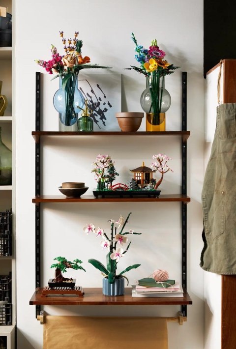 LEGO Icons 10315 - Zaciszny ogród