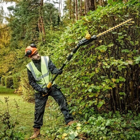 Nożyce do żywopłotu 65cm, 54V DCMPH566N DEWALT