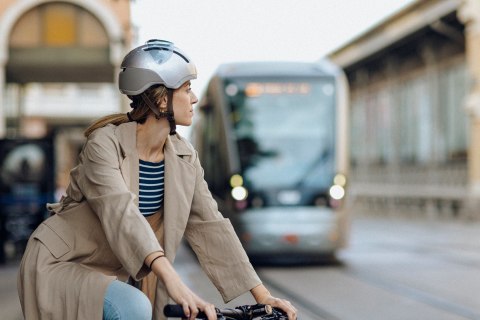 Kask Rowerowy HJC CALIDO PLUS Srebrny PEARL GREYISH SILVER r.M