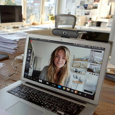 NANORS KAMERKA INTERNETOWA USB HD 1080P (1920X1080) Z WBUDOWANYM MIKROFONEM, DŁUGOŚĆ PRZEWODU 1,7M 25FPS RS680