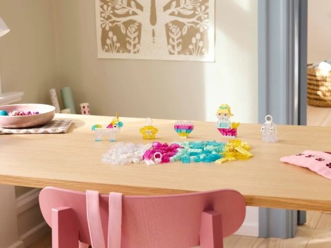 LEGO CLASSIC 11040 Magiczny zestaw z przezroczystymi klockami